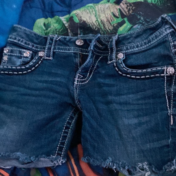 Miss me Jean shorts 26w - Picture 2 of 3